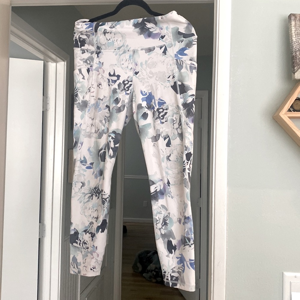 Athleta leggings sz L